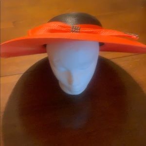 WOMEN’S SUN HAT